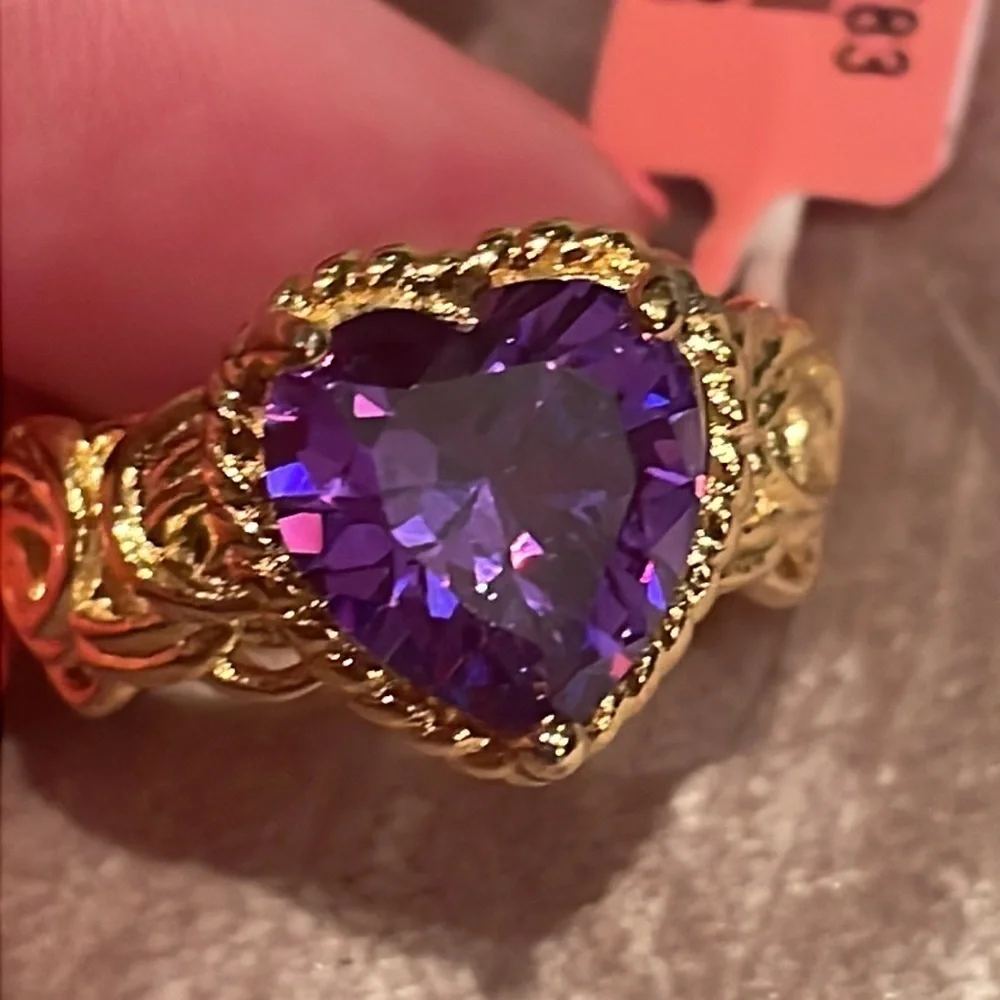Purple HEART CZ  Diamond RING NWTS - Picture 4 of 7